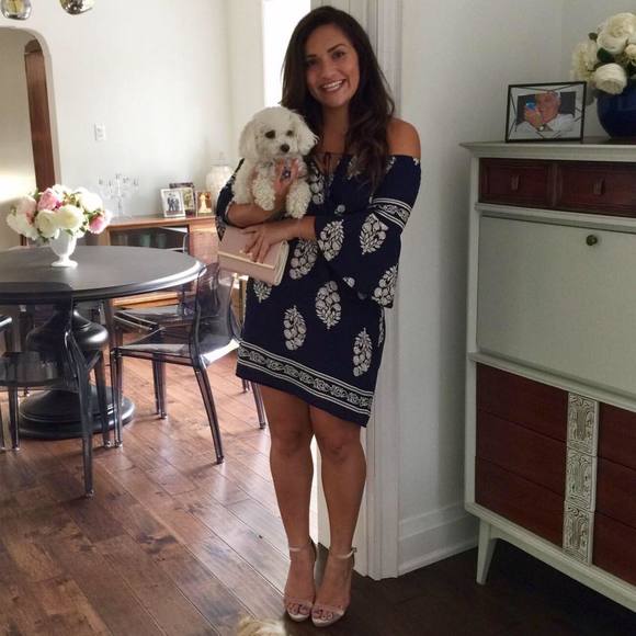 Meet your Posher, Melissa - Picture 1 of 1